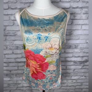 Vintage DB Sport Floral Scoop-Neck Tank Top with Floral Design
